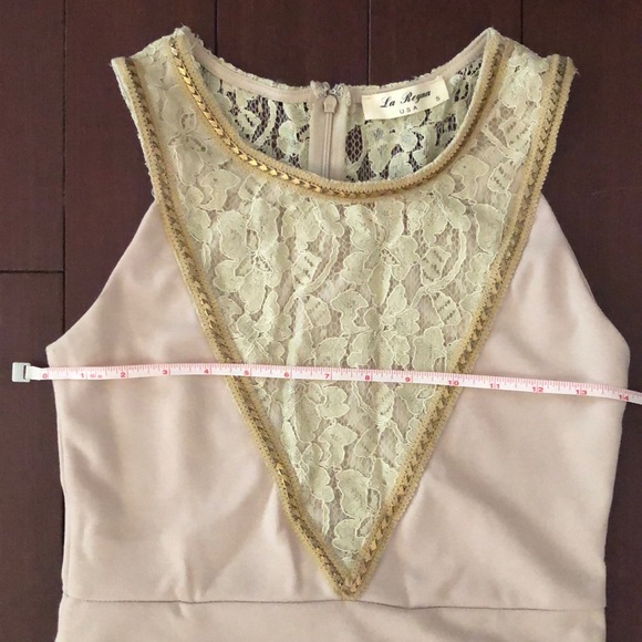 Beige/cream fitted cocktail dress size Small - Picture 3 of 8